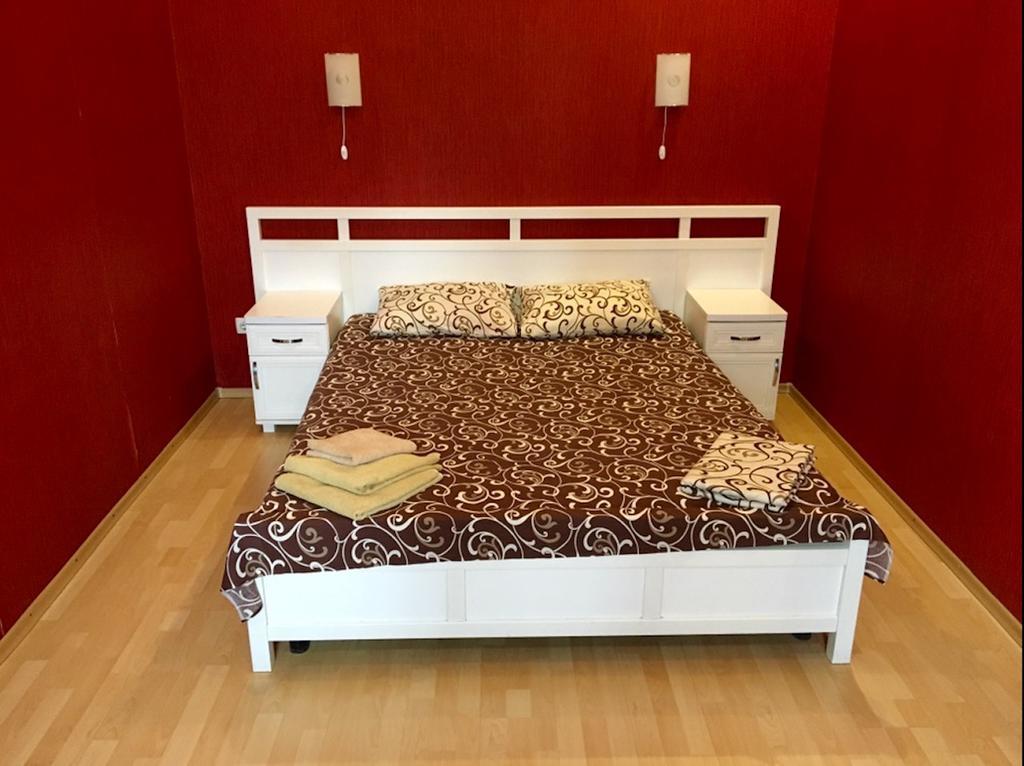 Hotel Miami ハルキウ エクステリア 写真